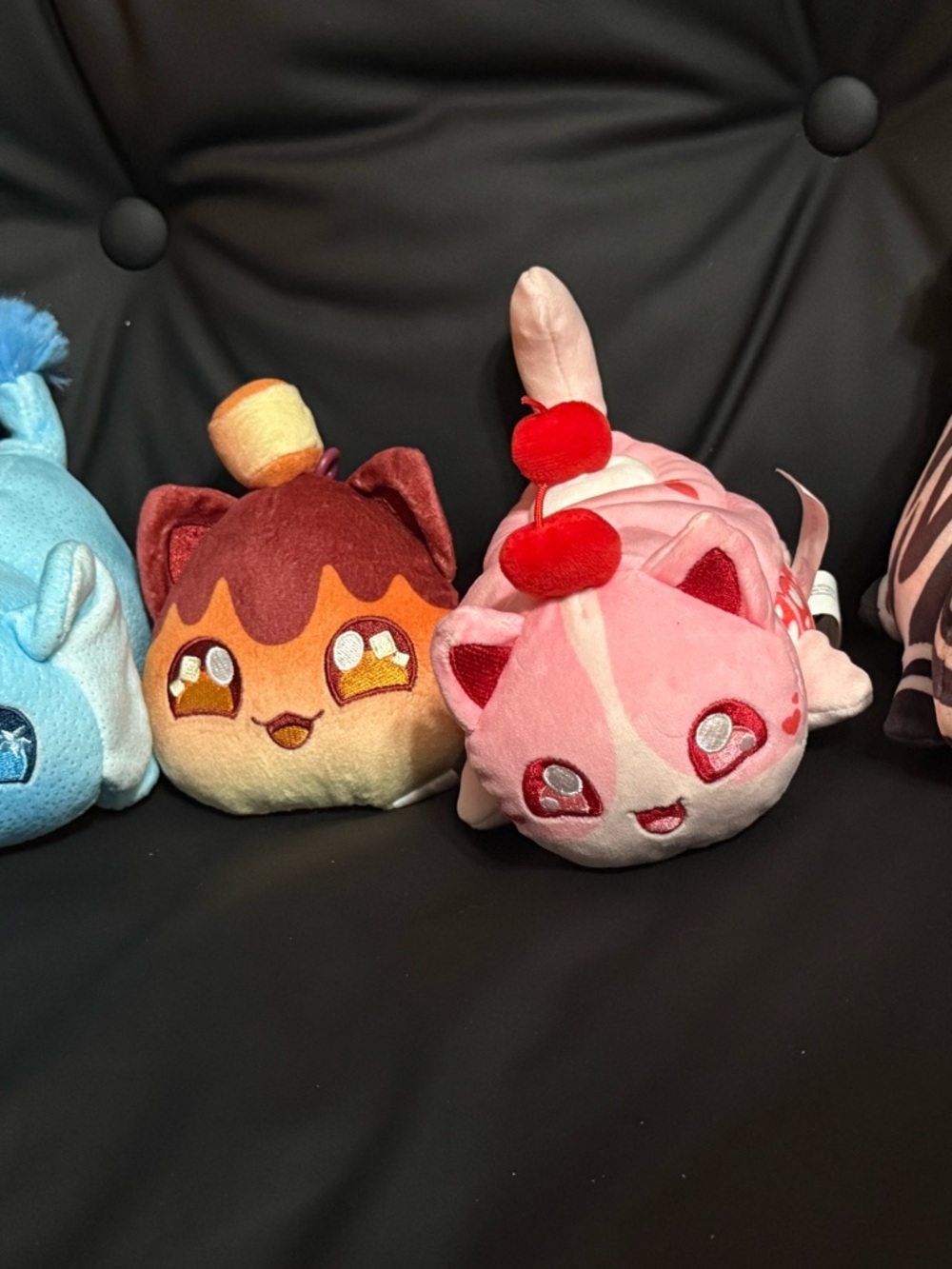 aphmau meemeow plush bundle lot 4 mini cats + dessert keychain kawaii